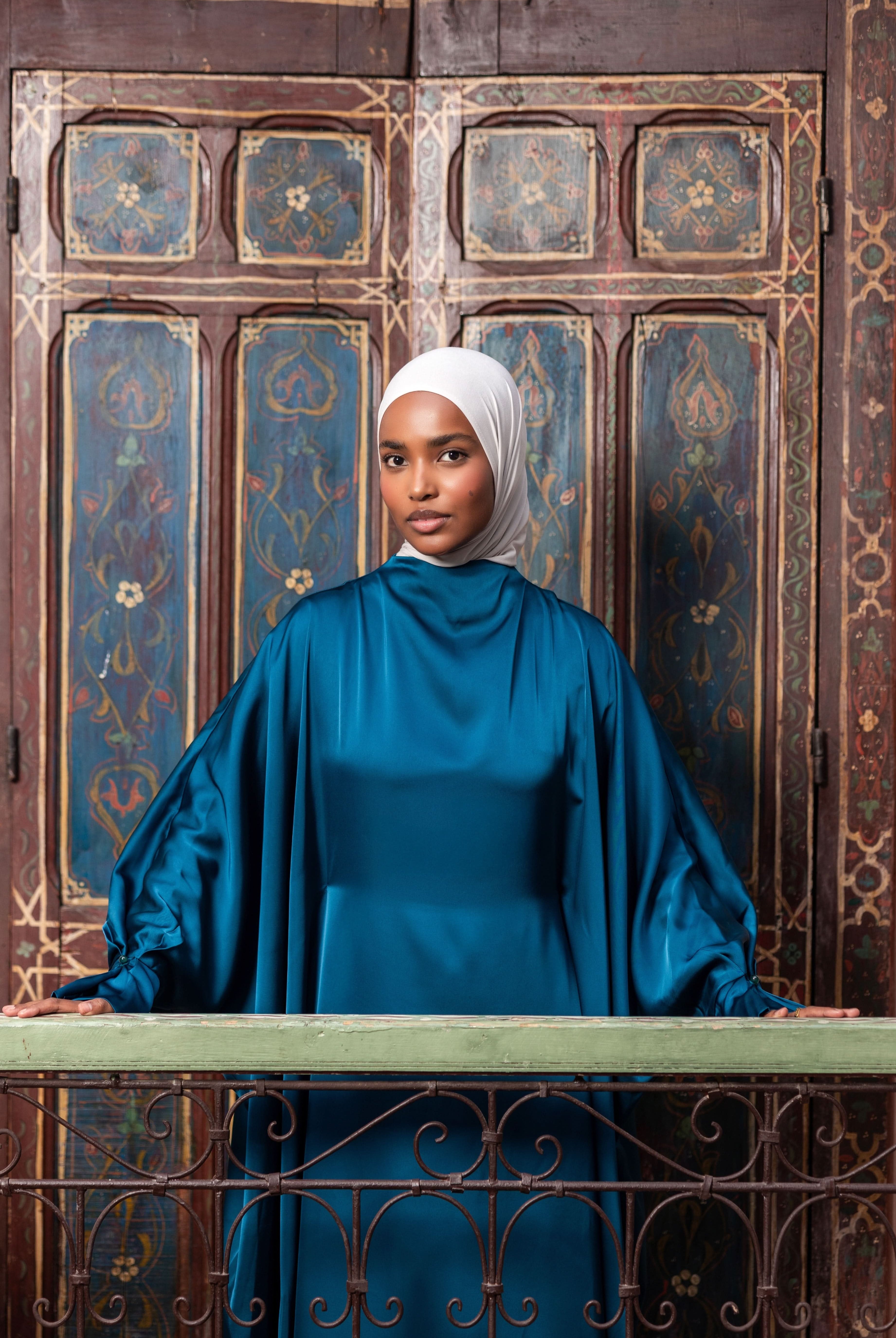 arabian satin abaya - teal - Losyana.Shop
