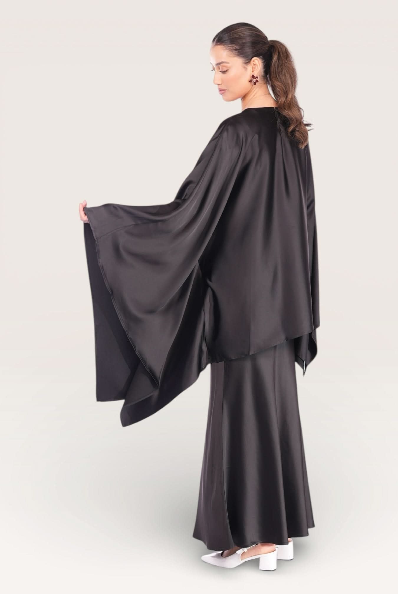 silk muse - black - Losyana.Shop