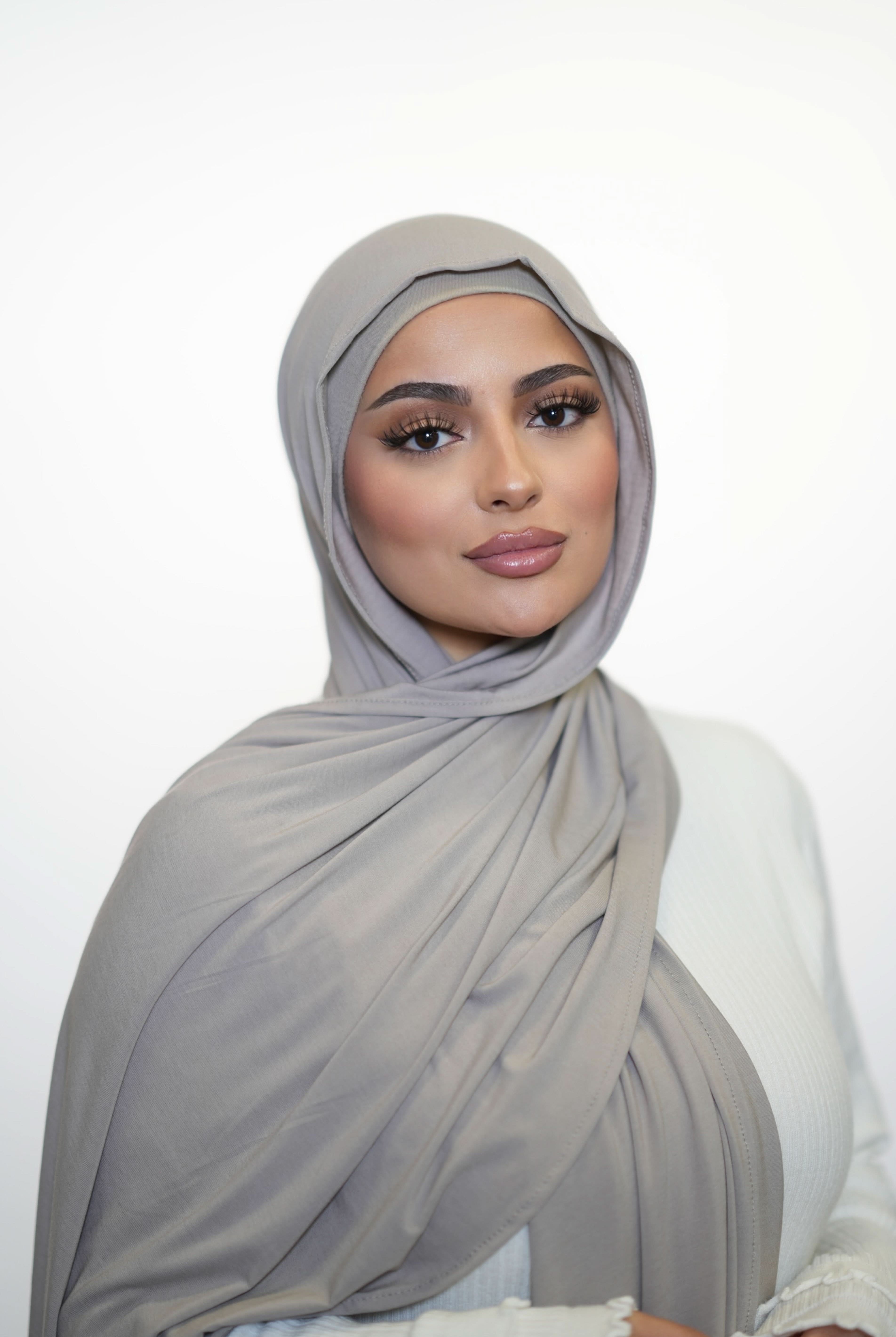 Vela Jersey - light grey - Losyana.Shop