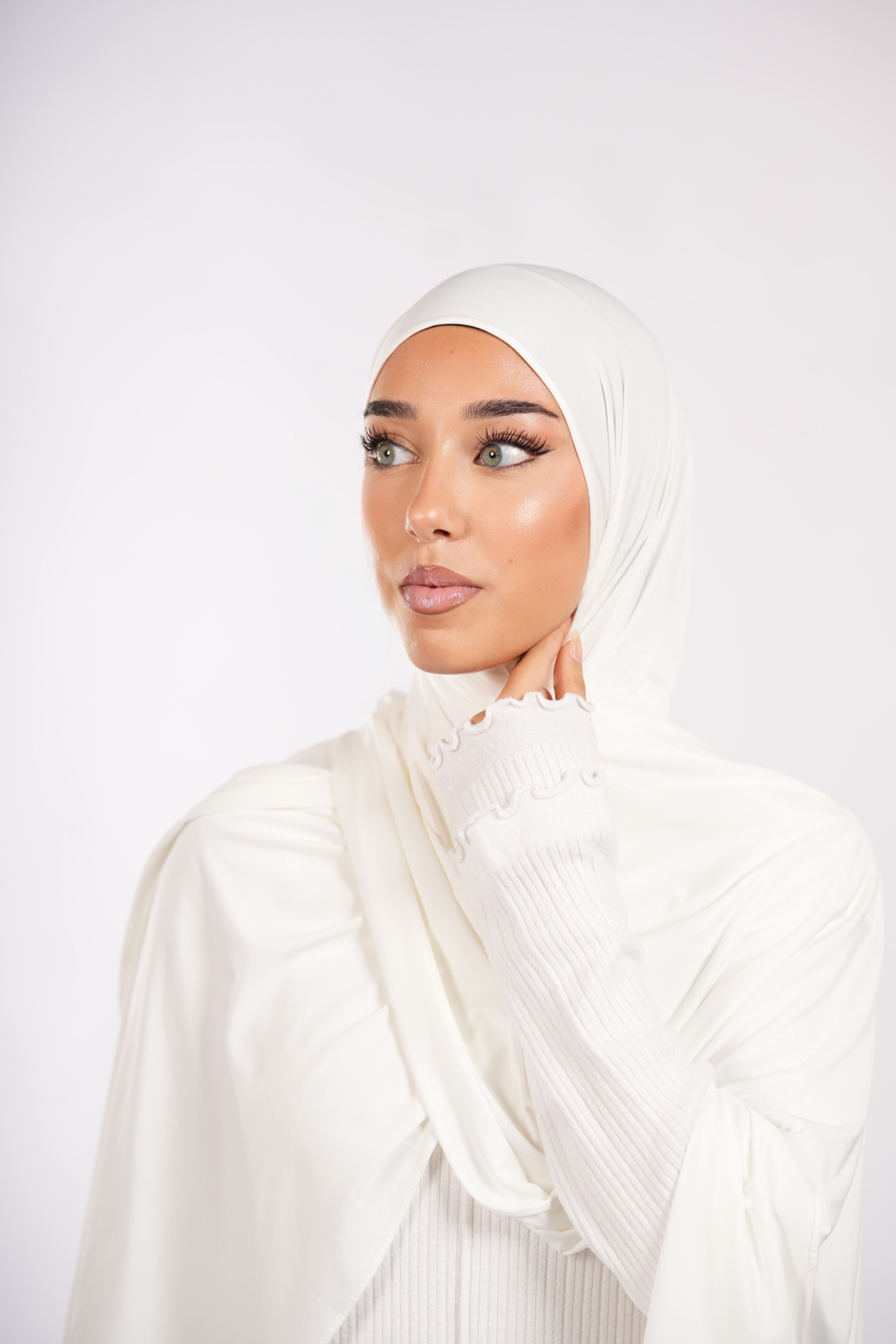 Liquid Jersey - White - Losyana.Shop