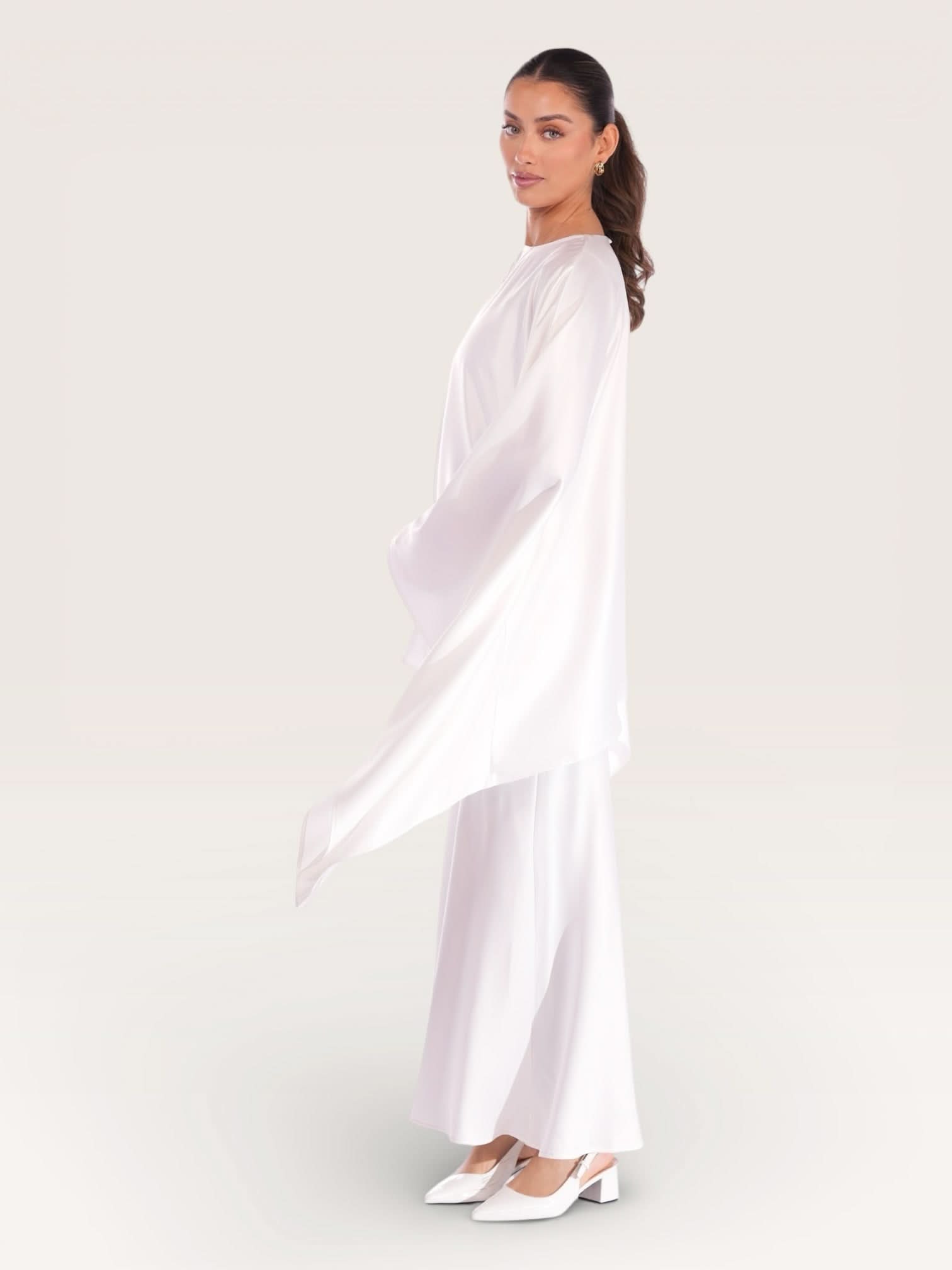 silk muse - white - Losyana.Shop